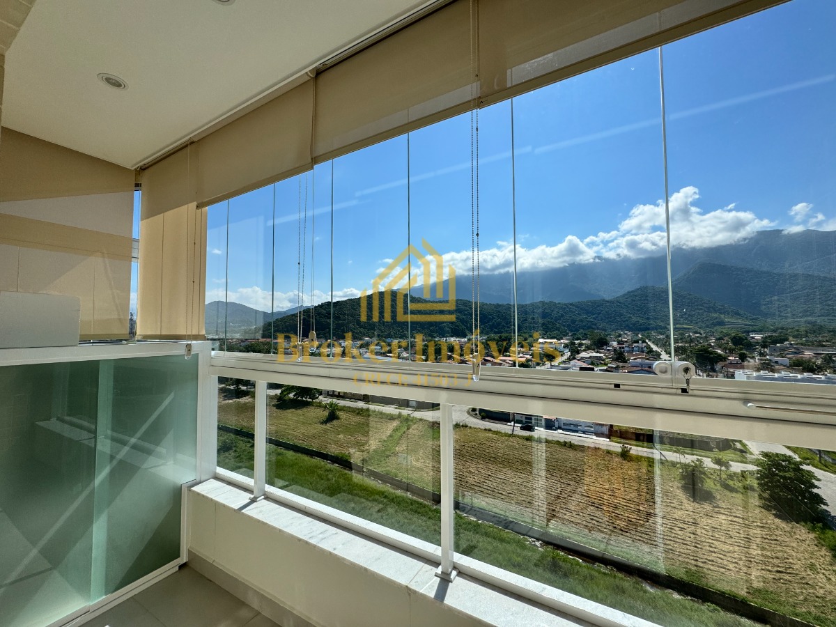 Apartamento Sofisticado com vista para o mar no Edifício Mar a Vista, Massaguaçu